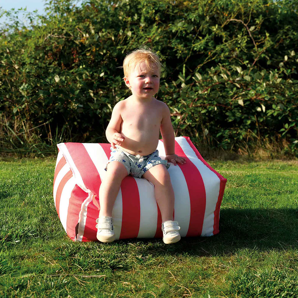 Pouf repose-pied extérieur Hello - Image 7