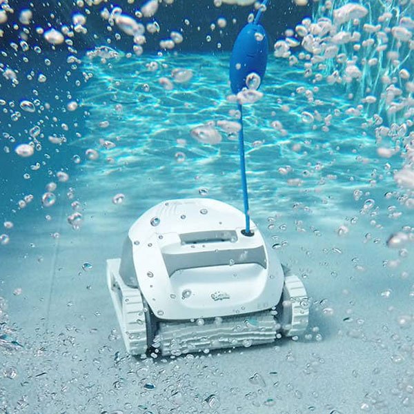 Robot nettoyage de piscine Dolphin E10 - Image 6